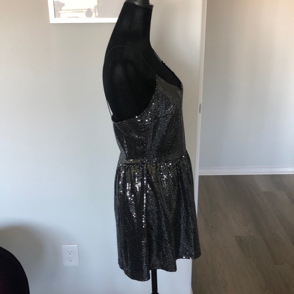Black/Silver Sequin Short Set - image 2